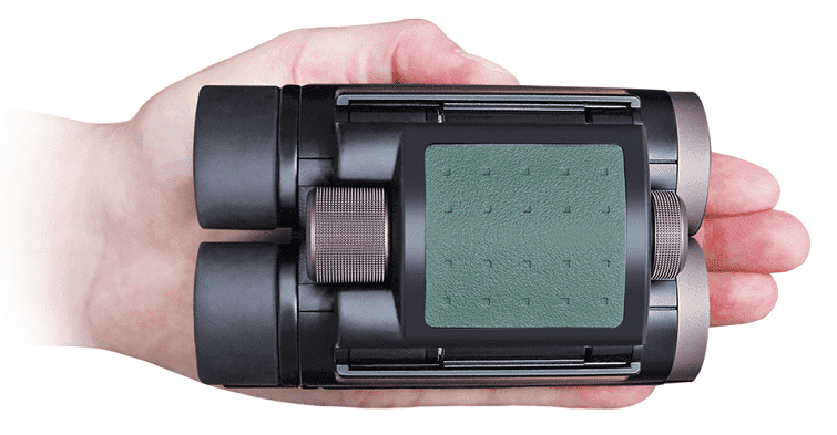 Kowa_Genesis_XD22_Binocular_hand_palm.jpg-1