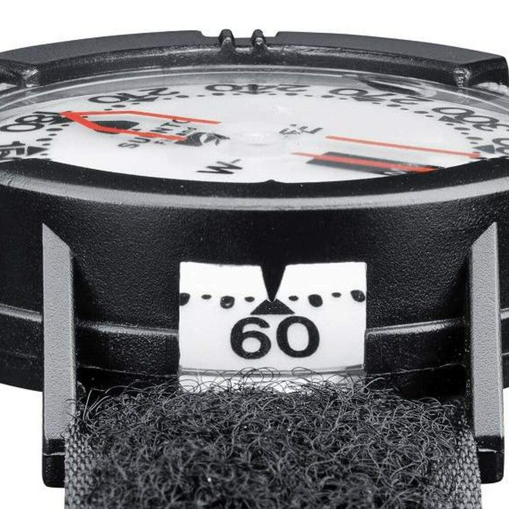 Suunto-M9-Wrist-Compass-F2