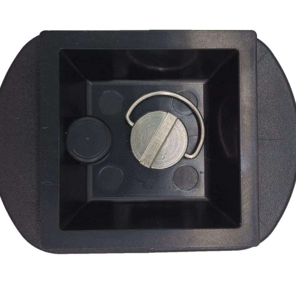 tripod-plate-underside-scaled